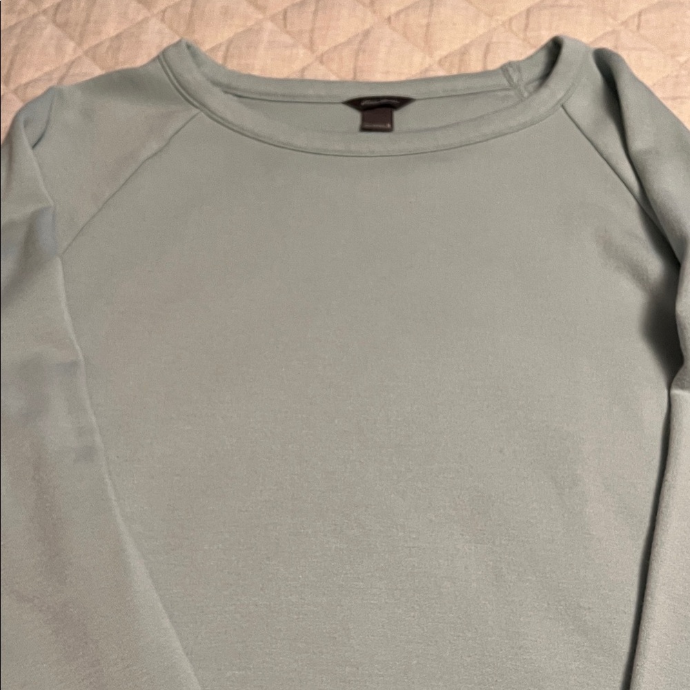 Eddie Bauer Soft BlueGreen Sift Sweatshirt
